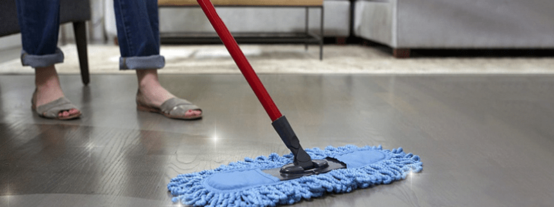 wiping floor shiner off the laminated floor