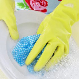 Best Dishwashing Gloves In Pakistan To Save Your Hands